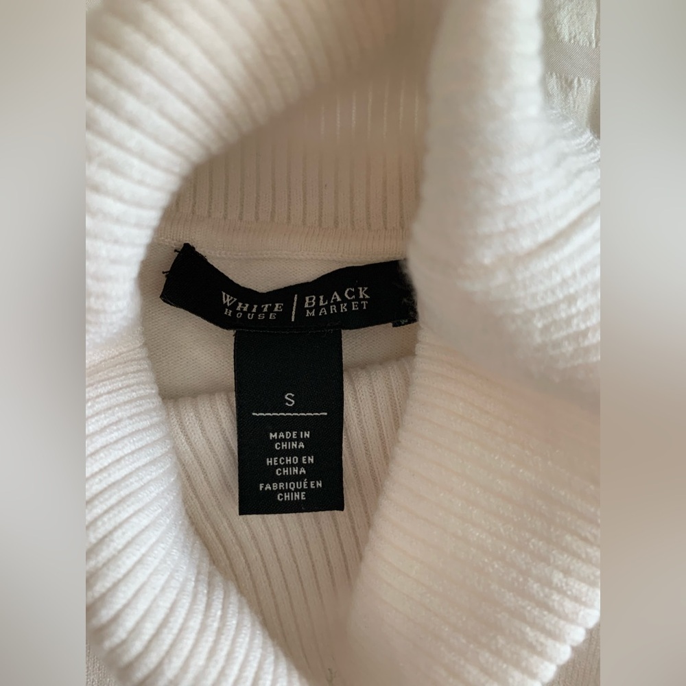 White House Black Market Turtleneck Sweater - Picture 9 of 16